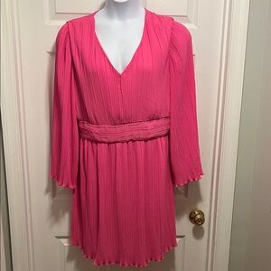 Elegant Pink Pleated Dress